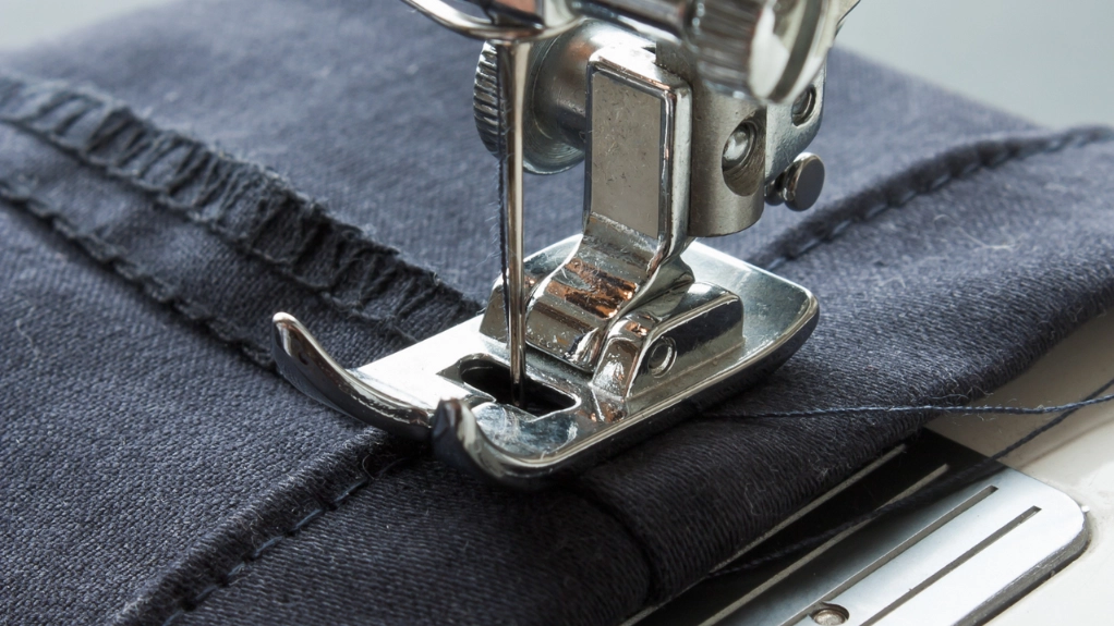 How to Hem Pants With a Sewing Machine