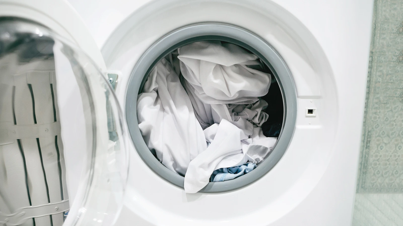 How to Wash Linen