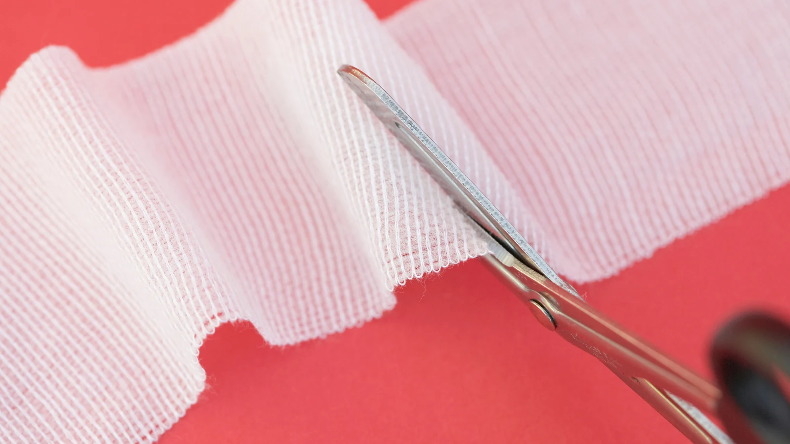 tips for how to cut gauze fabric